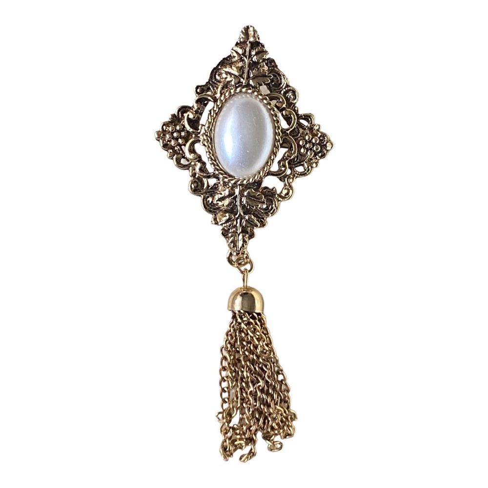 Vintage Gold Tone Faux Pearl Cabochon Brooch with Chain Tassel